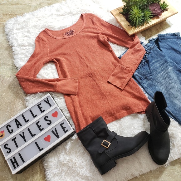 Free People Tops - Free People Burnt Orange Thermal Top Sz Small C10
